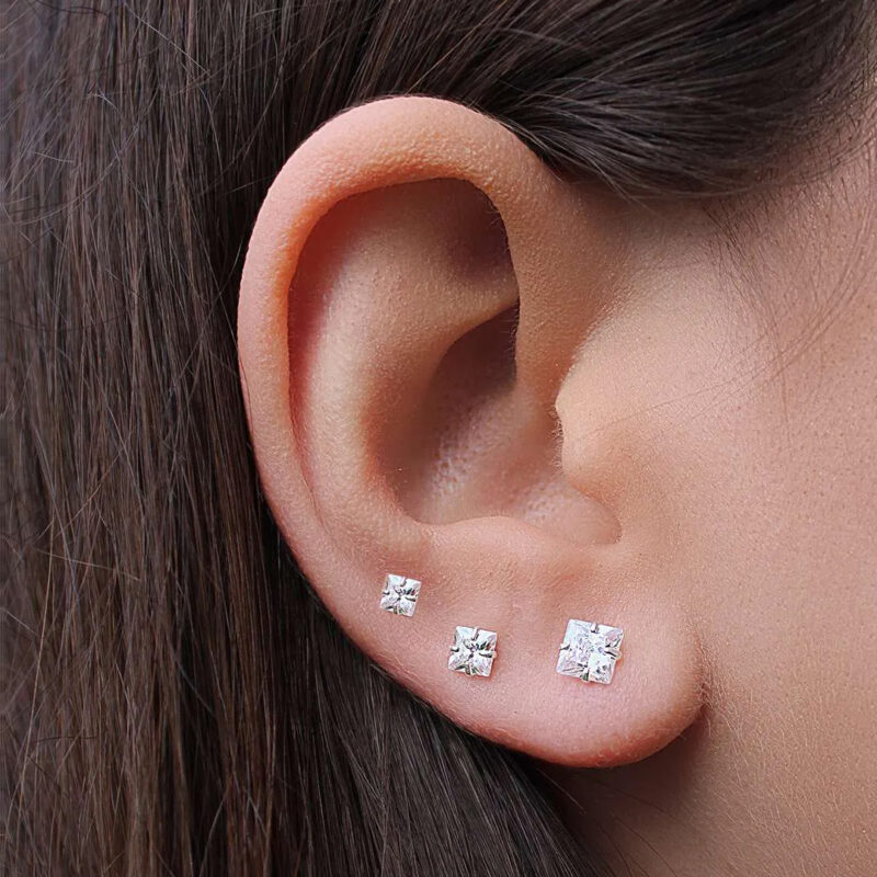 Brinco Trio Quadrado Zircônia
