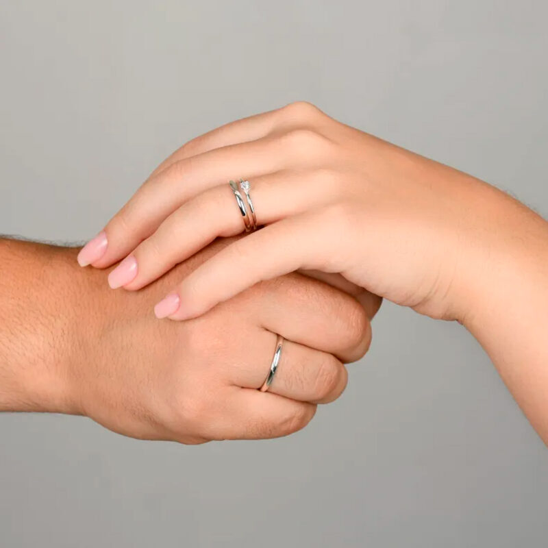 Alianças de Namoro Prata 925 2mm Tradicional Crav + Anel Solitário